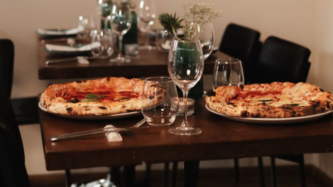 REBELS - Mangia Pizza Jordaan - 5