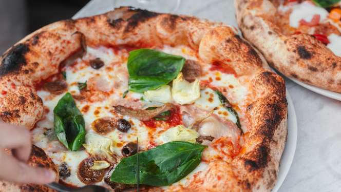 REBELS - Mangia Pizza Jordaan - 0