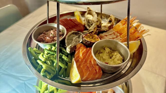Esoticum Restaurant & Lounge Bar - 2