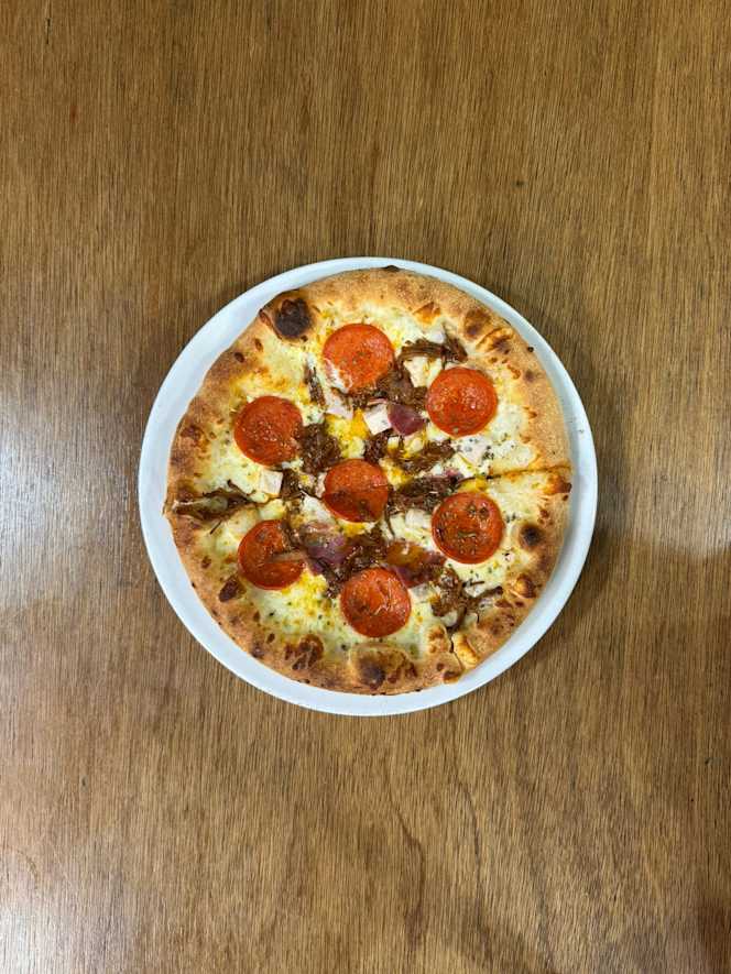 Pizza And Grill Wood Oven Pizza - 3