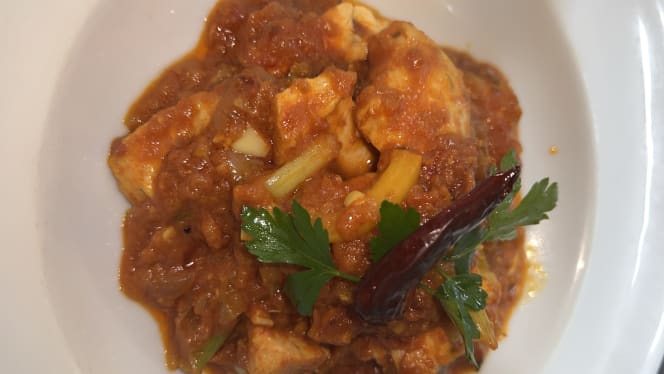 Curry Cottage - 2