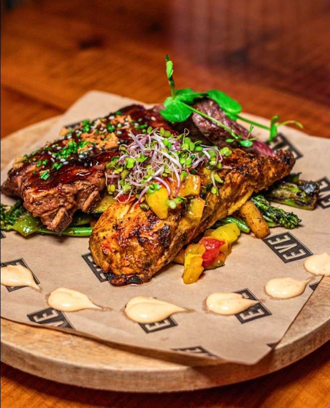 EVE - Foodclub & Bar - 3