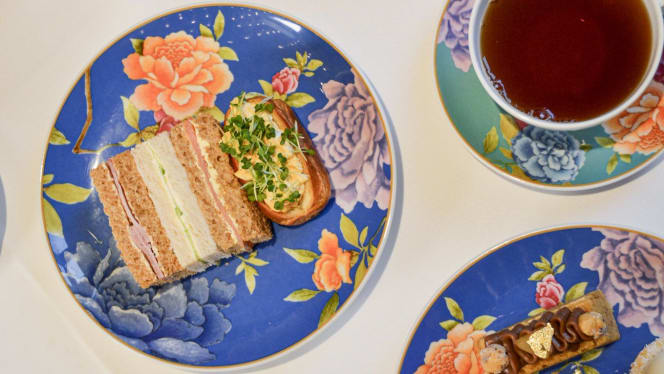 Afternoon Tea at St James’s Hotel and Club - 3