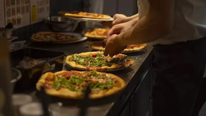 De Pizzabakkers Almere - 9