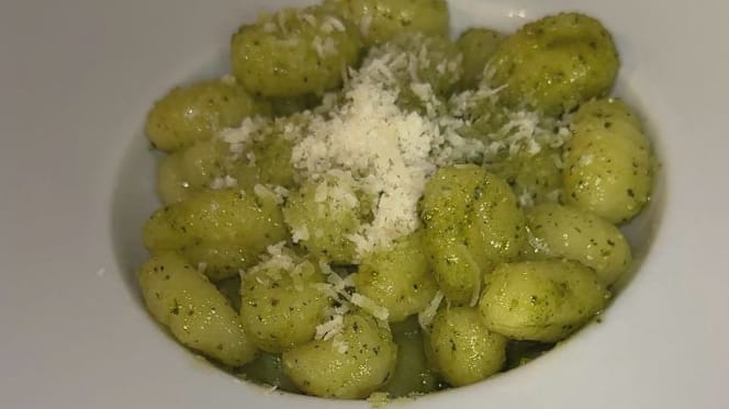 Lincon Restaurant - 5