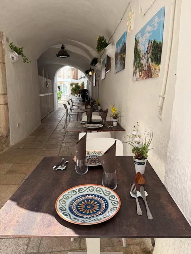 Trattoria Al Vecchio Arco - 1