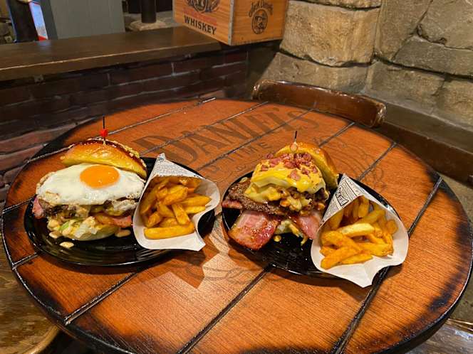 El Callejón Burger - 3