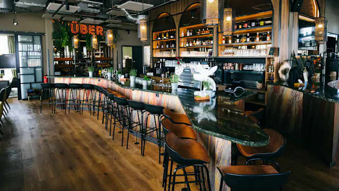 Me and All Hotel Ulm - Über - 9