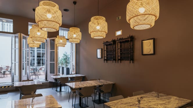 Rio's Tapas & Bar - 7