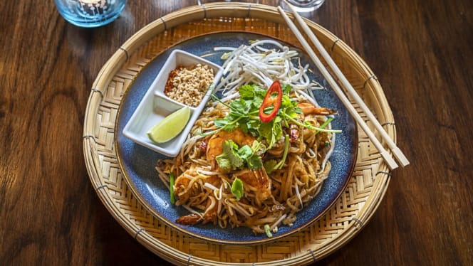 Blue Chili Thai Restaurant - 9