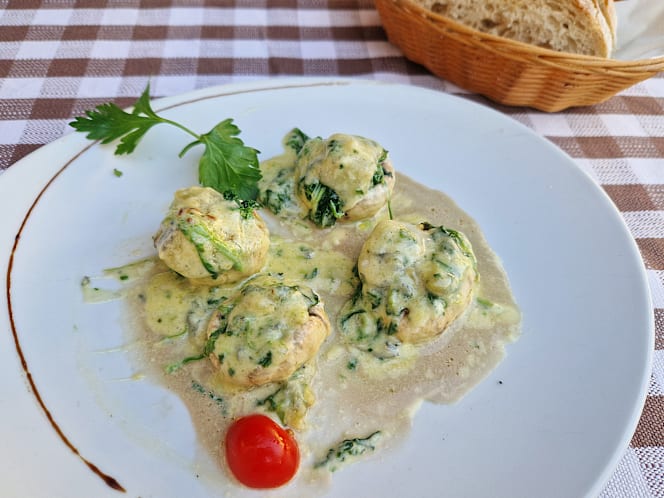 Trattoria La Dolce Vita - 6