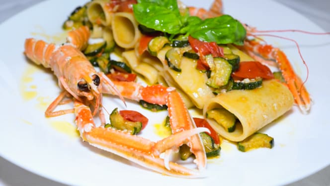 Titos Ristorante Pizzeria - 5