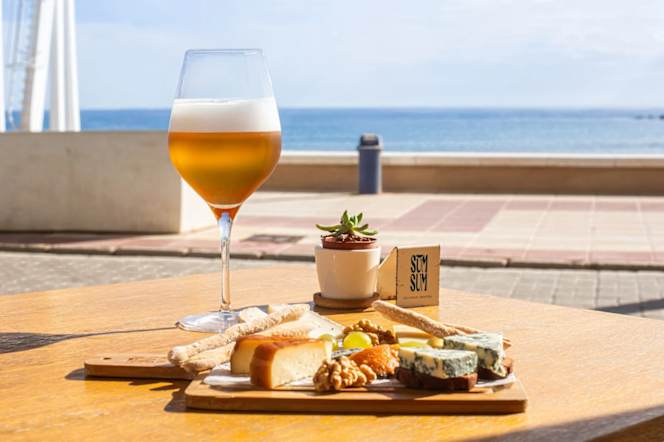 Sum Sum Beach Bar - 0