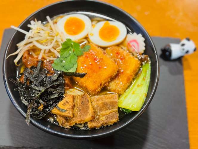 Midtown Ramen and Sushi - 5