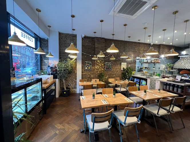 Green Mosaic Pizza Balham - 2