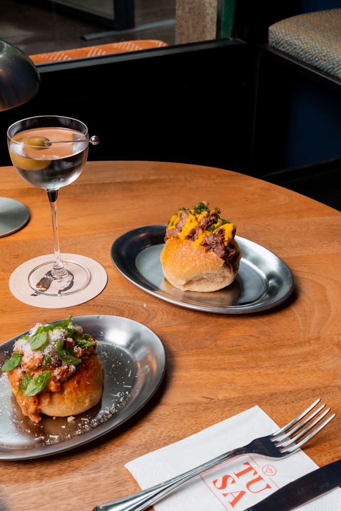 Tusa Isola Cocktail Bar - 5