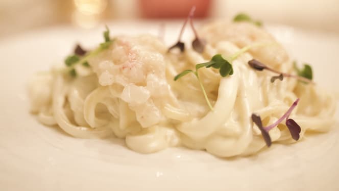 Aquila restaurant wine bar - 1