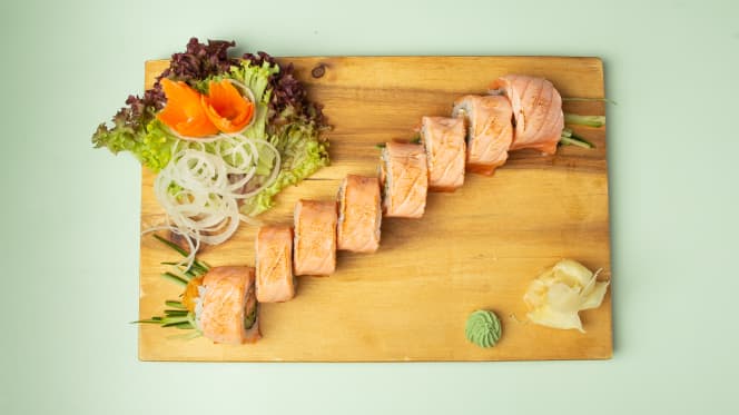 Akatsuki Sushi - 1