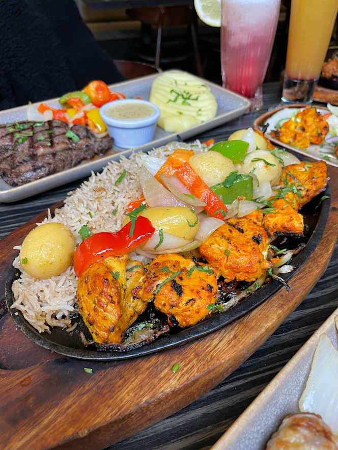 Safire Restaurant & Grill - 4