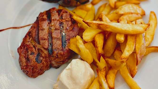 The Garrison - Sociedad Recreativa - 3