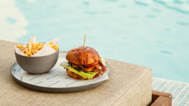 Bungalow Pool Bar & Grill Ibiza - 4