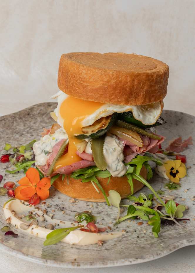 La Isla Brunch Club - 1