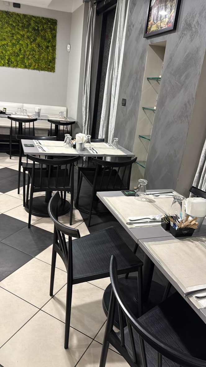 Angulo 503 Restaurante Salvadoreño - 0