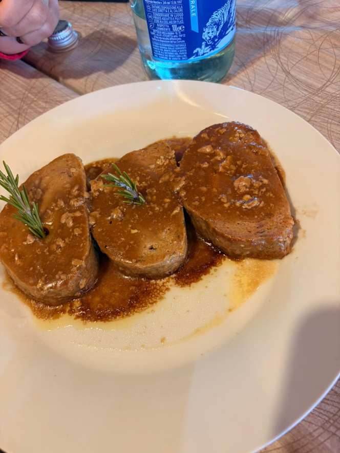 Little Rock Country Food & Drinks - 0