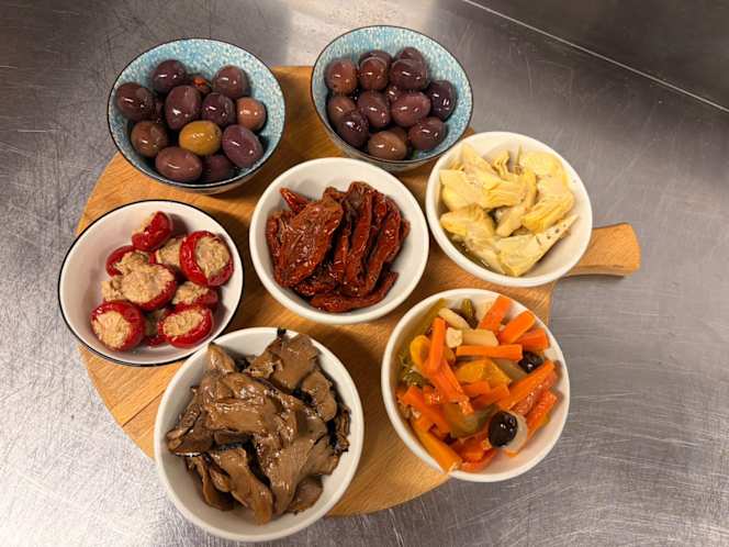 Little Rock Country Food & Drinks - 6