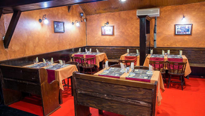Irish Tavern - 6