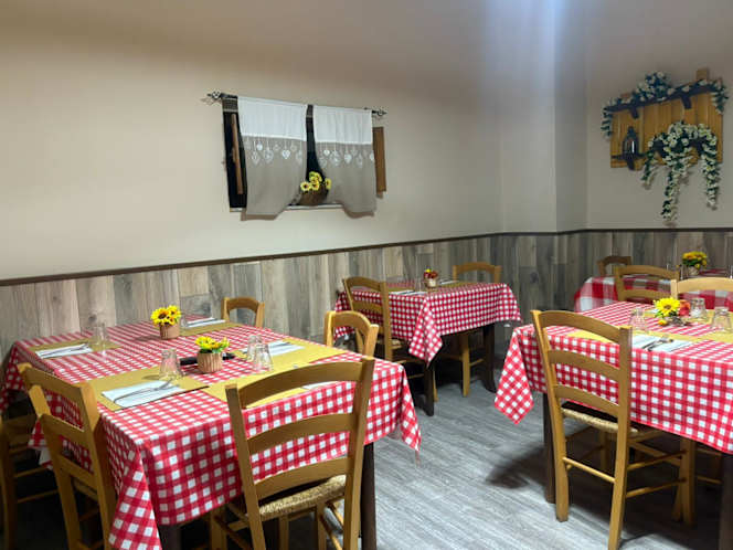 Trattoria La Piazzetta - 1