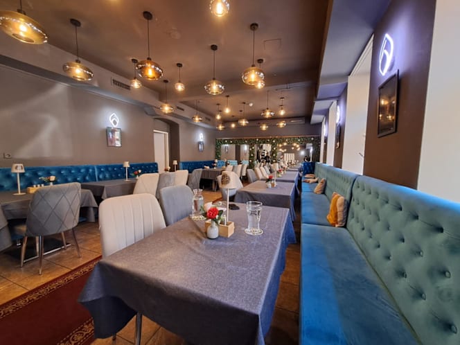 Del Restaurant - 6