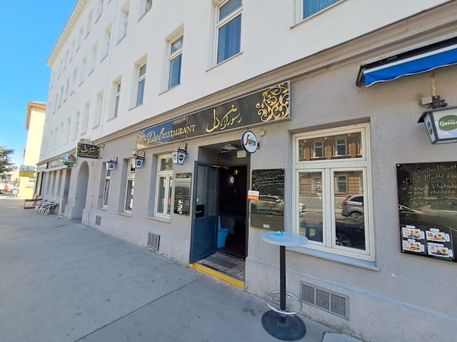 Del Restaurant - 4
