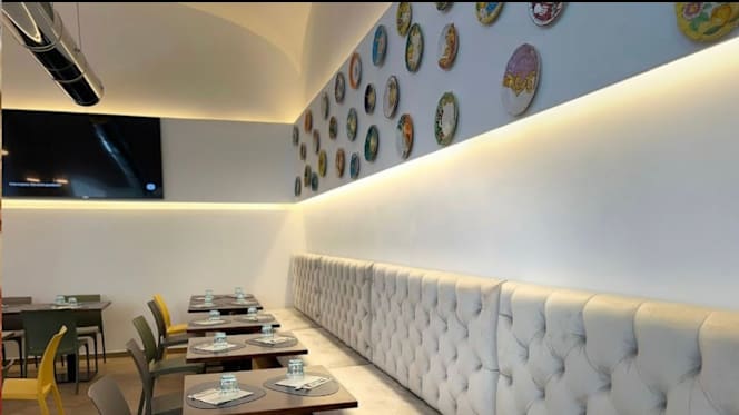 450 Gradi Trattoria e Pizzeria Napoletana - 1
