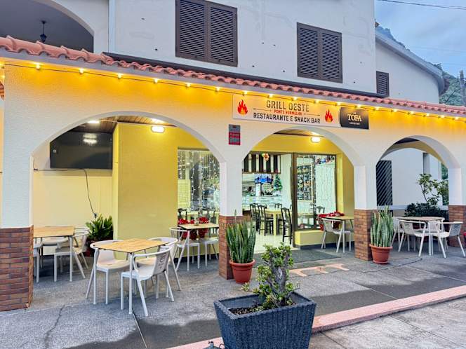 Grill Oeste Ponte Vermelha - 0