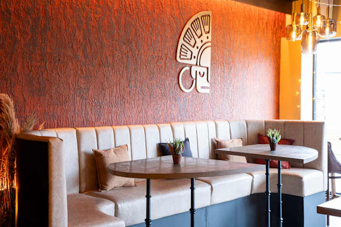 SAFFRON & SAMBA - Hale - 3