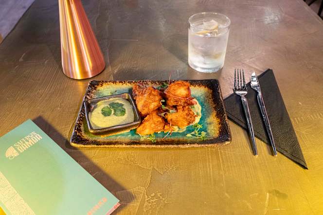 SAFFRON & SAMBA - Hale - 2