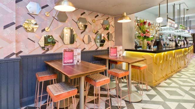 Slug and Lettuce Leeds Boar Lane - 5