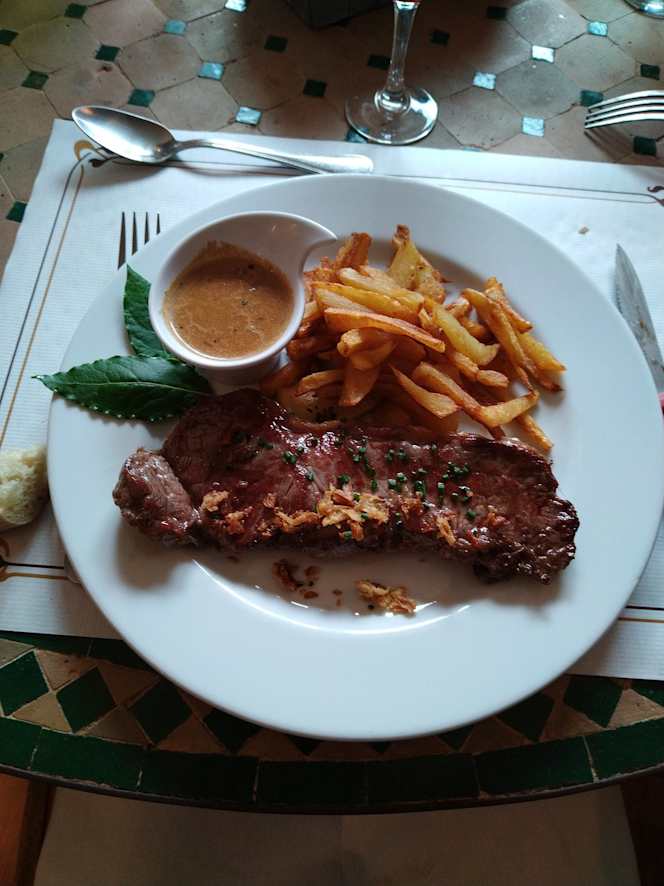 Auberge des Chiens Rouges - 9