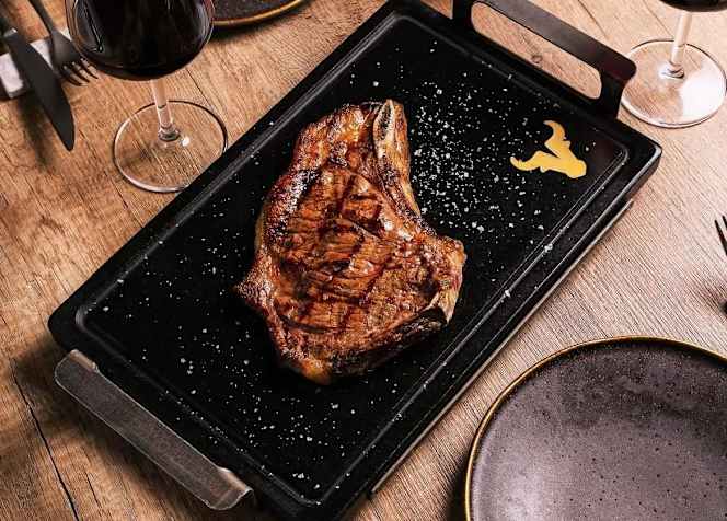 Viro Steak Restaurant - 4