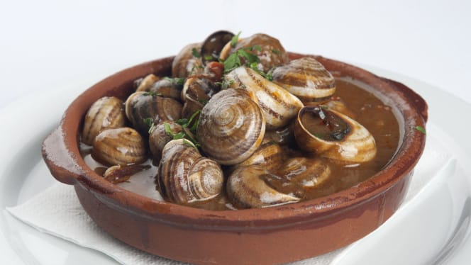Madre Burger - Tapas & Paellas - Plaza Patines - 3