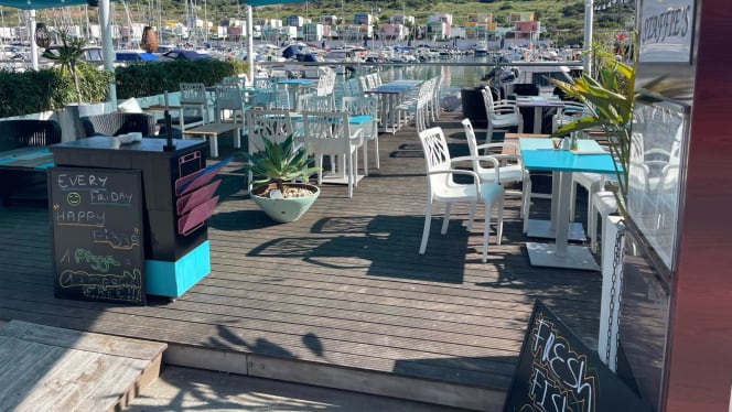 Staffie's Restaurant - 4