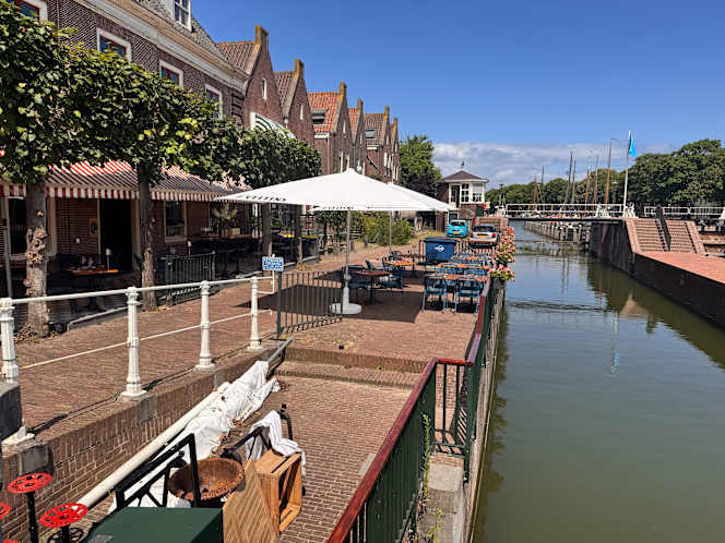 Ruis aan de sluis - 2