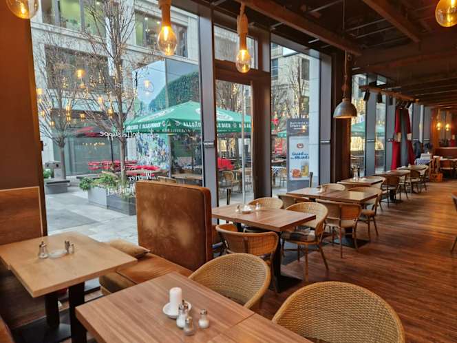 Bayerische Spreestuben - 1