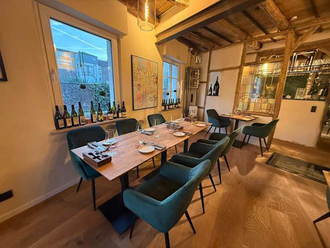 Fein Werk Weinbar & Restaurant - 8