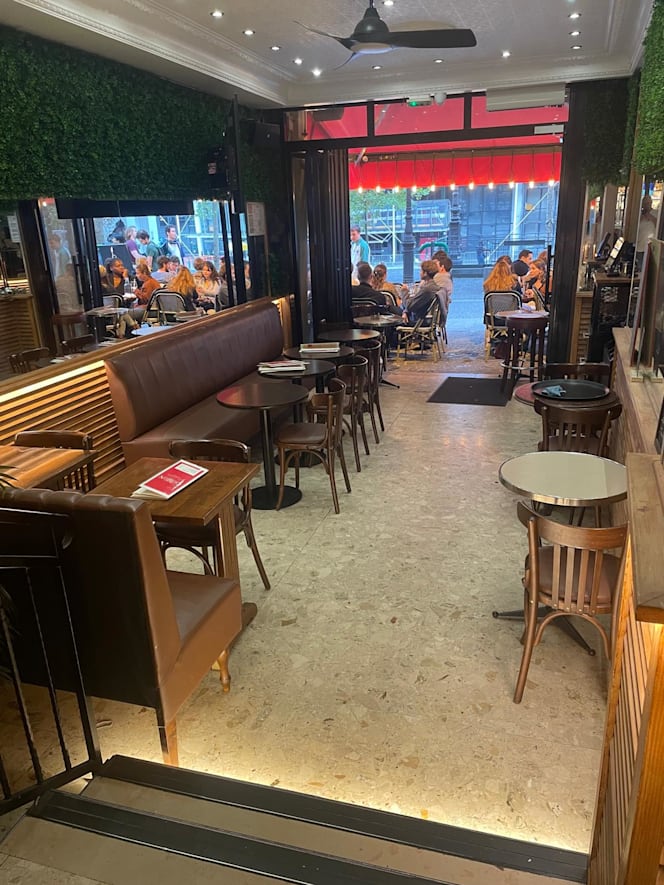 Bistrot Charbon - Restaurant - Paris