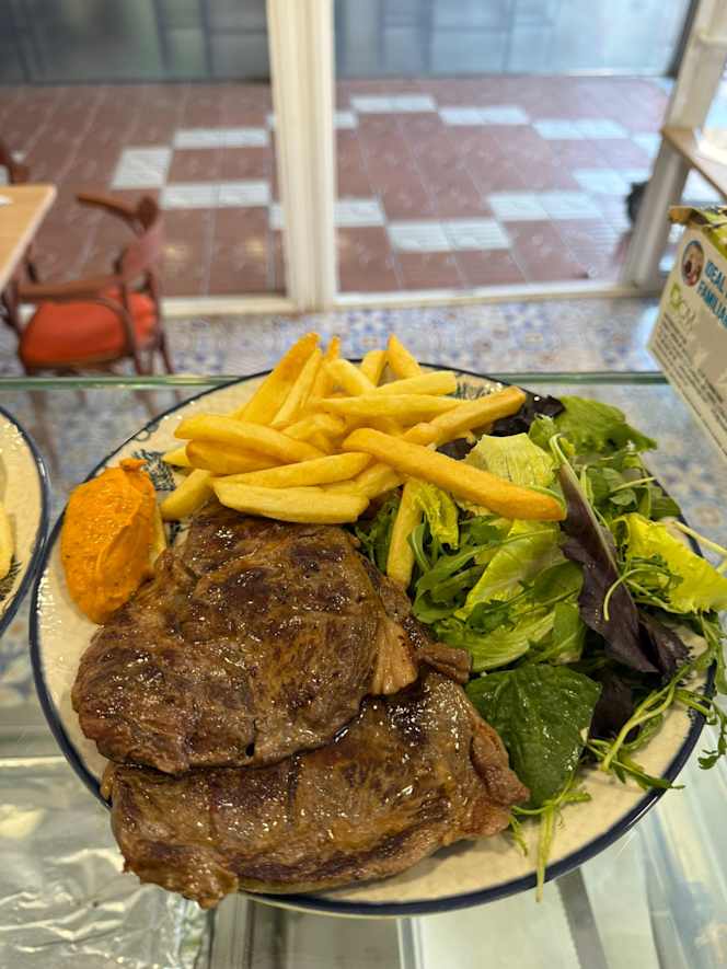 Bar Restaurante Constantine - 3