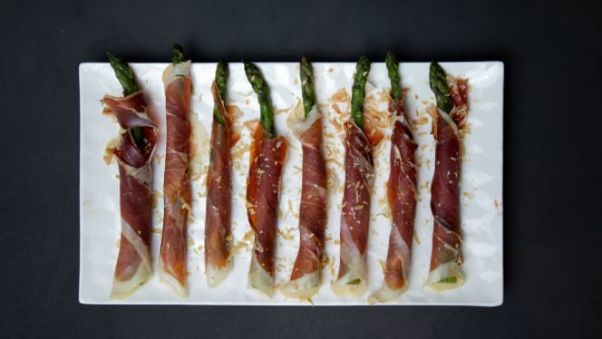 Baires Grill & Burgers - 8