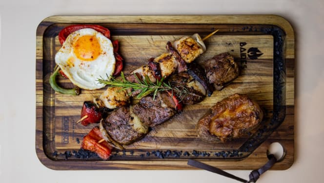 Baires Grill & Burgers - 3