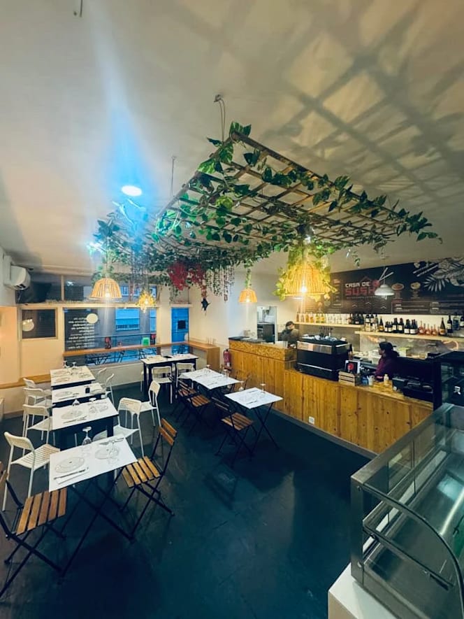 Casa De Sushi - 2
